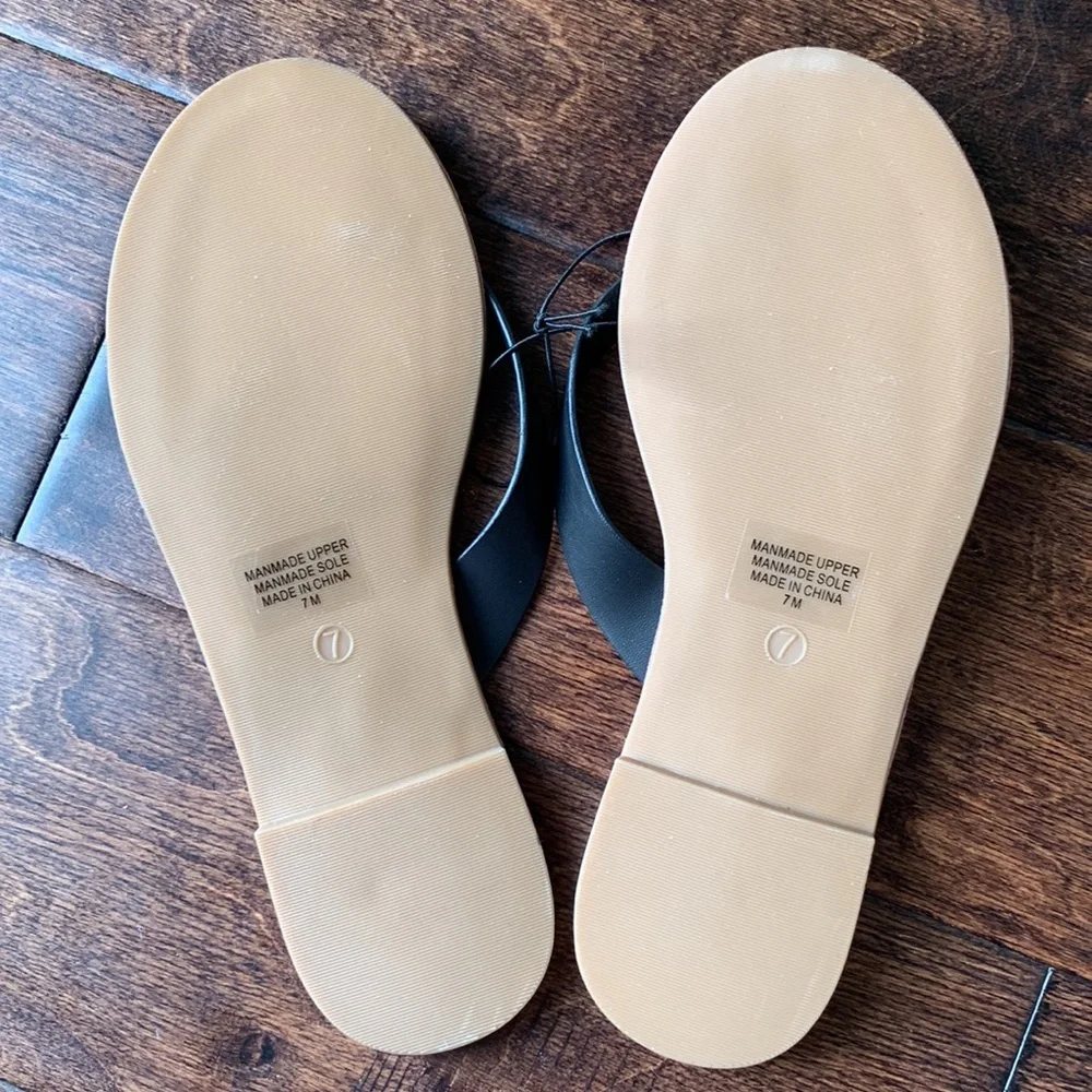 NWT LOFT Black Thong Sandals Size 7